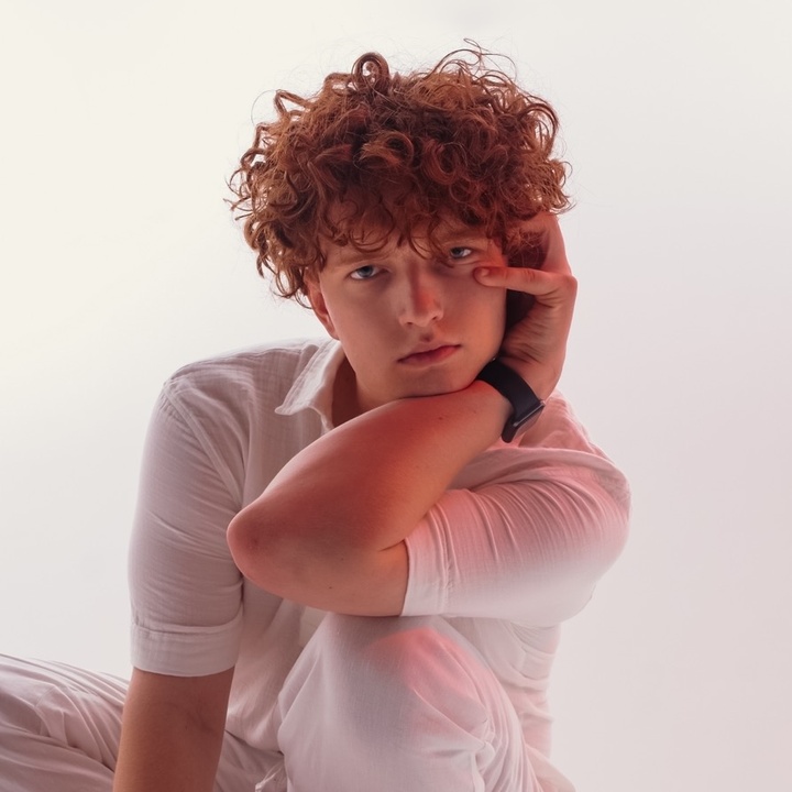 Блоггер платон. Платон побегайло актер. Платон казань блоггер. Блоггер платон. Блоггер платон.