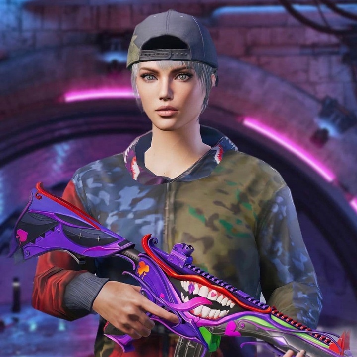 GENIUS PLAYS - Squad Trend