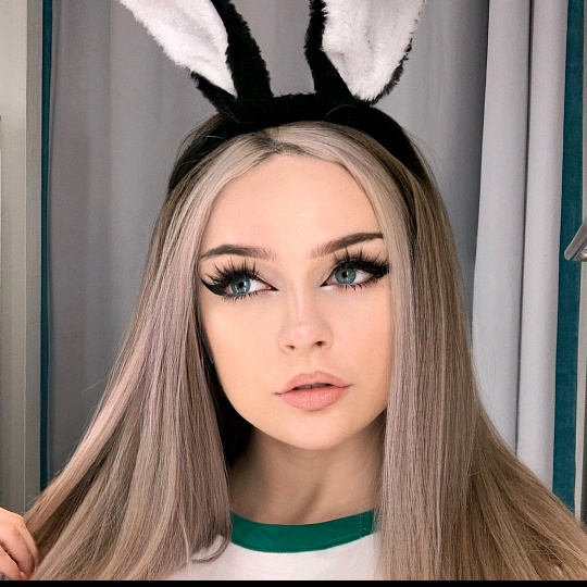 Kitkatik. Kitkatik14 слив. Киткатик слив. Стримерша playshelly.